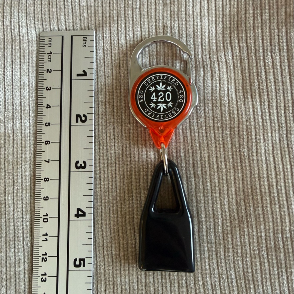 Black and Orange Keychain Carabiner Leash - Picture 2 of 10